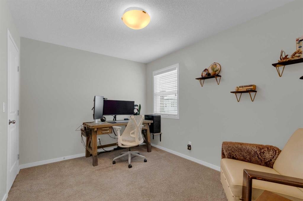 2052 Brightoncrest Green Se, Calgary, AB - Indoor Photo Showing Other Room