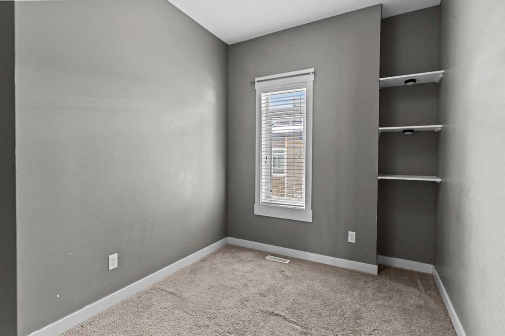 410 Skyview Point Place Ne, Calgary, AB - Indoor Photo Showing Other Room