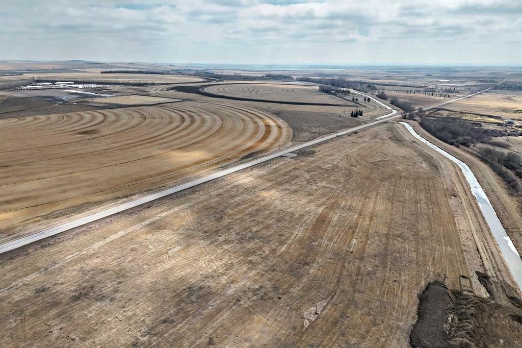 235082 Range Road 243, Strathmore, AB