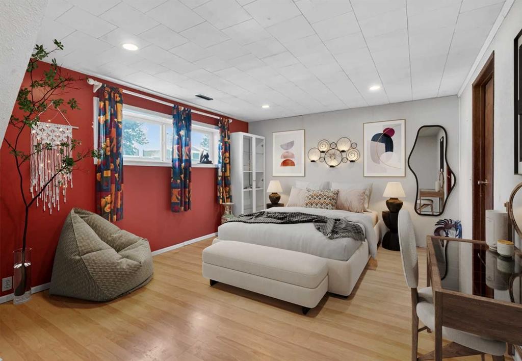 124 Lynnbrook Road Se, Calgary, AB - Indoor