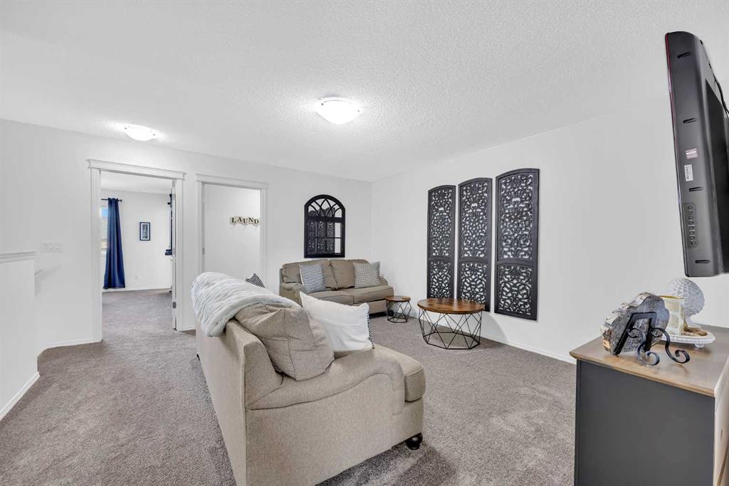 30 Cranarch View Se, Calgary, AB - Indoor