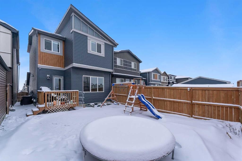 96 Cornerstone Passage Ne, Calgary, AB - Outdoor