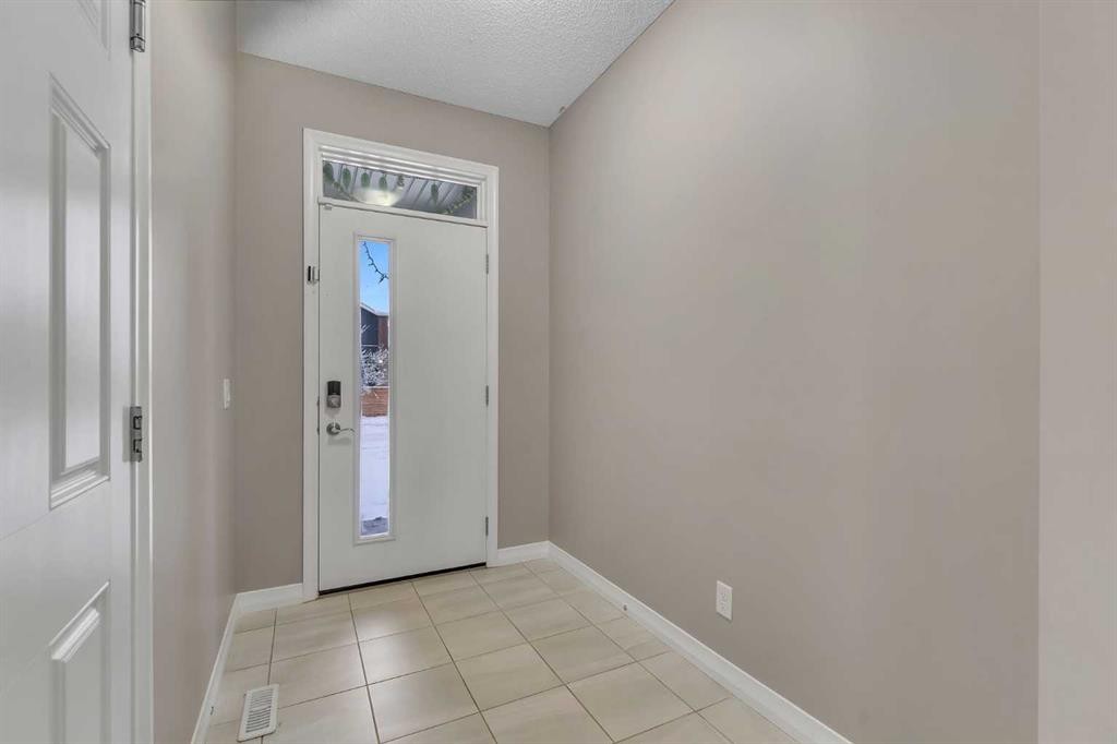 96 Cornerstone Passage Ne, Calgary, AB - Indoor Photo Showing Other Room