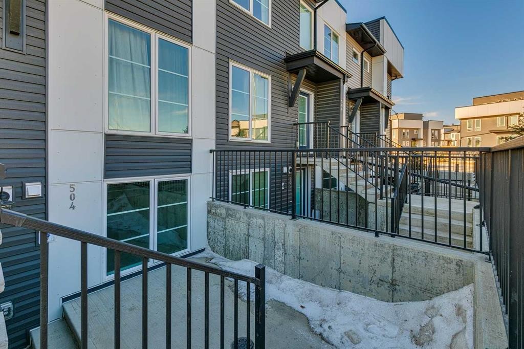504-474 Seton Circle Se, Calgary, AB - Outdoor With Exterior