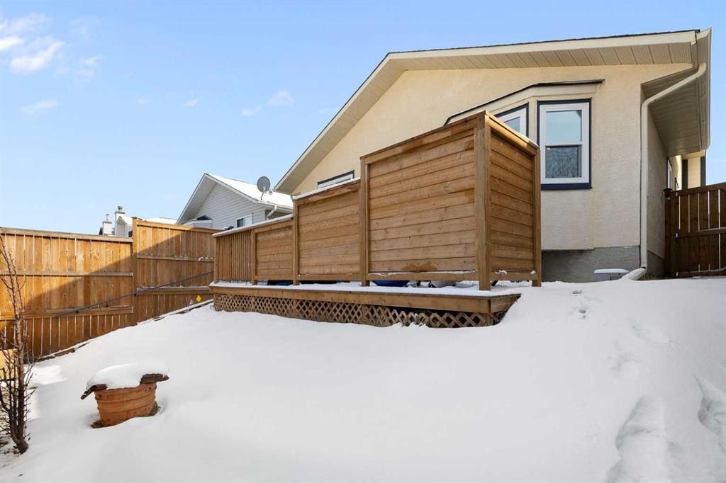 48 Cedargrove Road Sw, Calgary, AB - Outdoor With Exterior