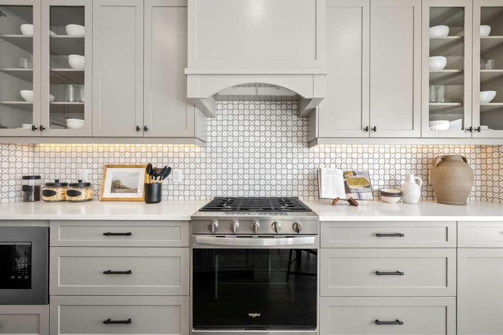 203 Huxland Path Ne, Calgary, AB - Indoor Photo Showing Kitchen With Upgraded Kitchen