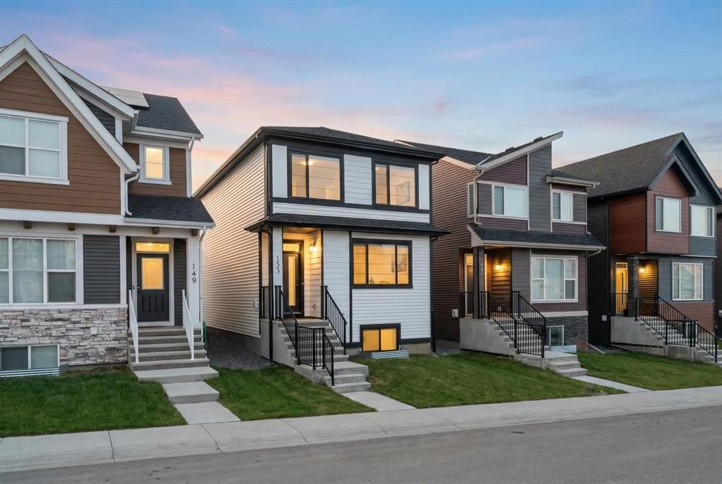 153 Edith Way Nw, Calgary, AB - Outdoor With Facade