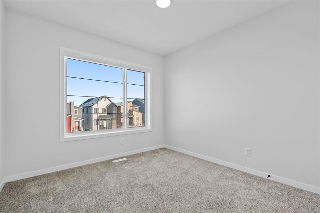 153 Edith Way Nw, Calgary, AB - Indoor Photo Showing Other Room