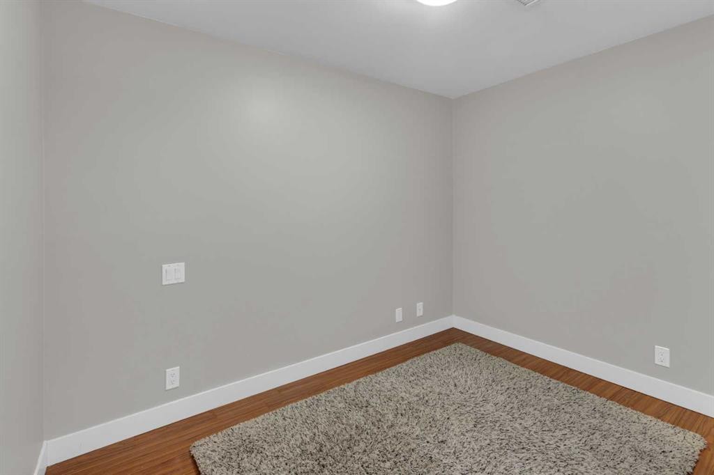 251-222 Riverfront Avenue Sw, Calgary, AB - Indoor Photo Showing Other Room