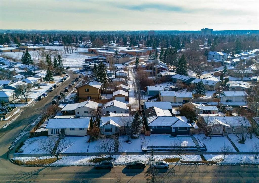 367 Acadia Drive Se, Calgary, AB - Outdoor With View