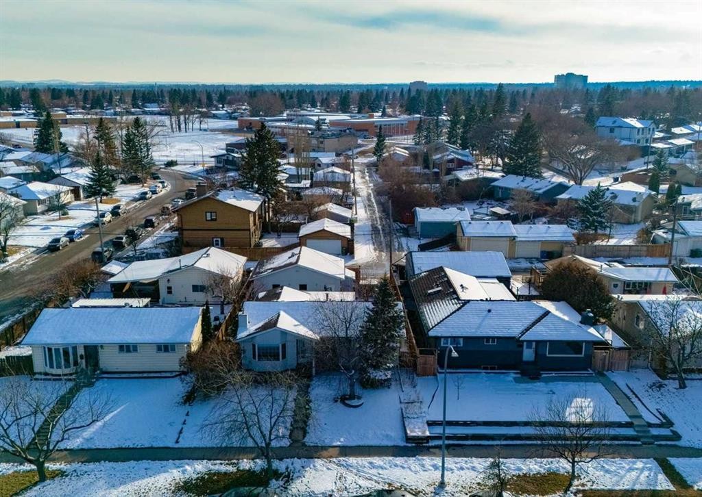 367 Acadia Drive Se, Calgary, AB - Outdoor With View