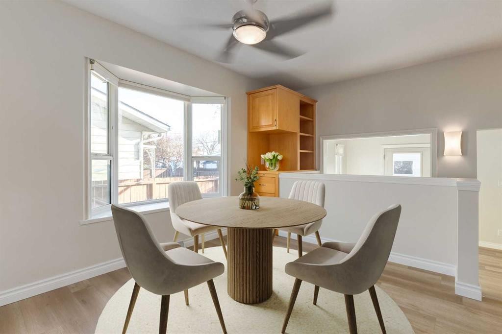 367 Acadia Drive Se, Calgary, AB - Indoor Photo Showing Dining Room