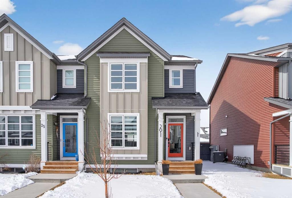 29 Carringvue Way Nw, Calgary, AB - Outdoor With Facade