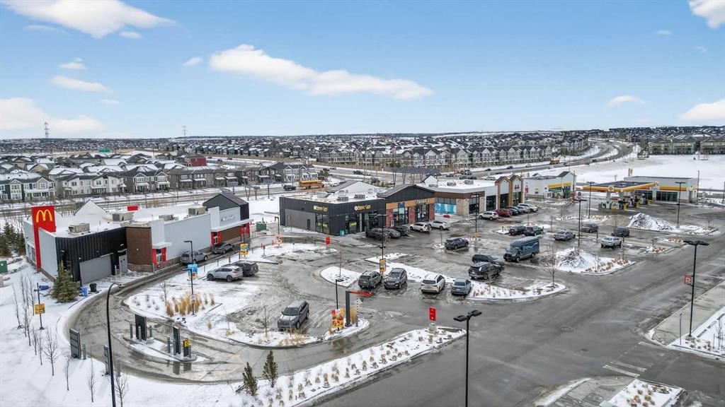 29 Carringvue Way Nw, Calgary, AB - Outdoor