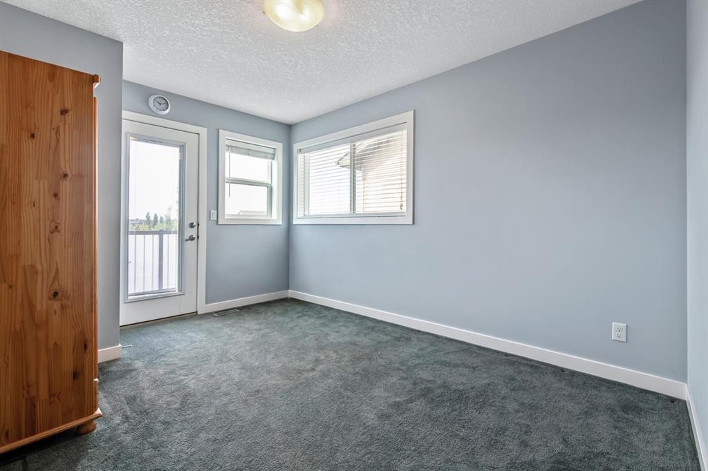 61 Drake Landing Loop, Okotoks, AB