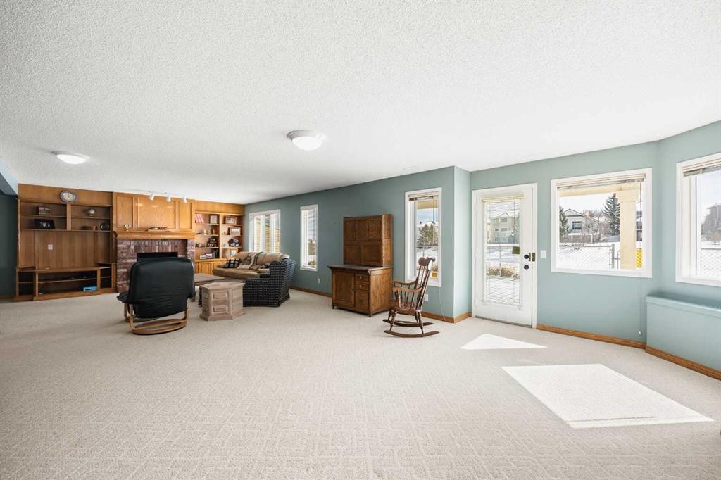 8 Edgevalley View Nw, Calgary, AB - Indoor