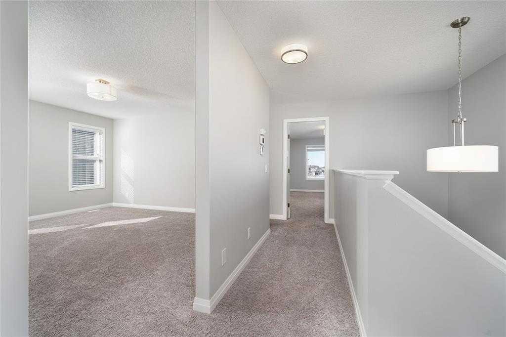 124 Auburn Meadows Crescent Se, Calgary, AB - Indoor Photo Showing Other Room