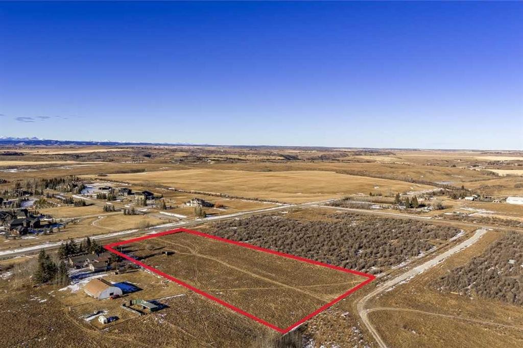 262076 Range Road 33, Rural Rocky View County, AB