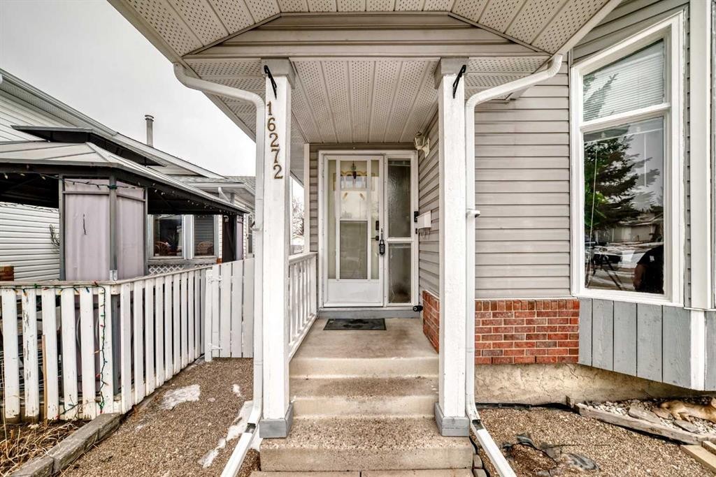 16272 5 Street Sw, Calgary, AB - Outdoor With Exterior