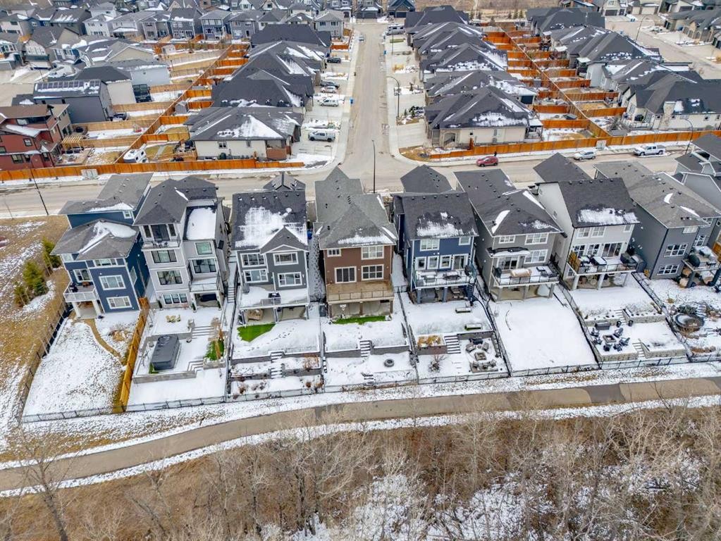 142 Cranbrook Park Se, Calgary, AB - Outdoor With View