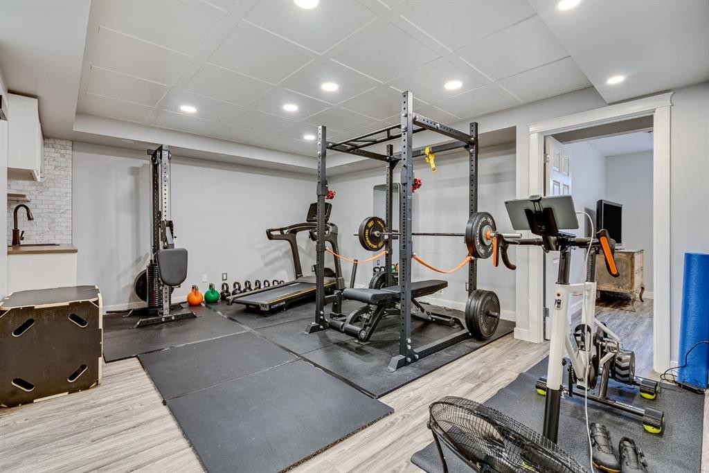 26 Auburn Glen Circle Se, Calgary, AB - Indoor Photo Showing Gym Room