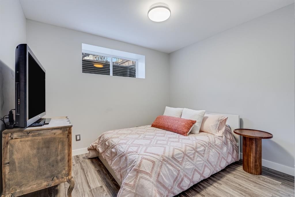 26 Auburn Glen Circle Se, Calgary, AB - Indoor Photo Showing Bedroom