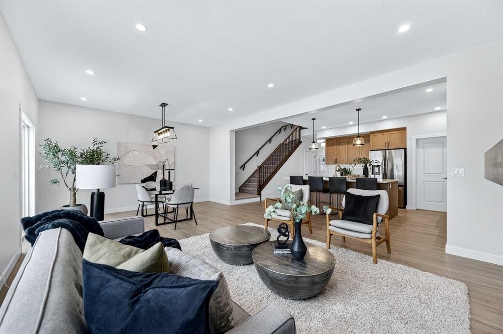 36 Lewiston Common Ne, Calgary, AB - Indoor Photo Showing Living Room