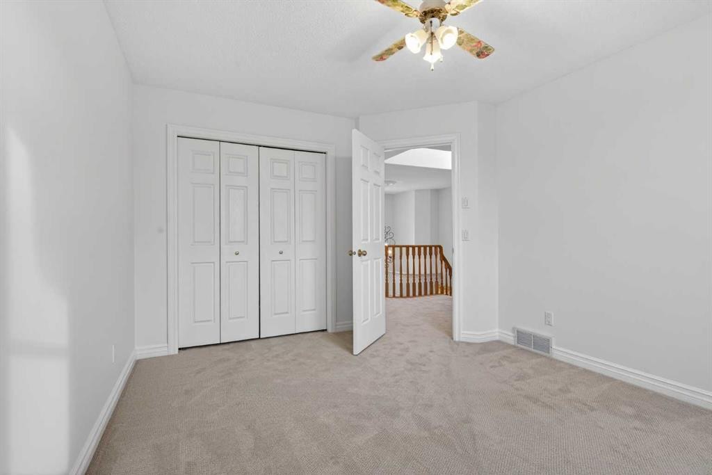 255 Hamptons Terrace Nw, Calgary, AB - Indoor