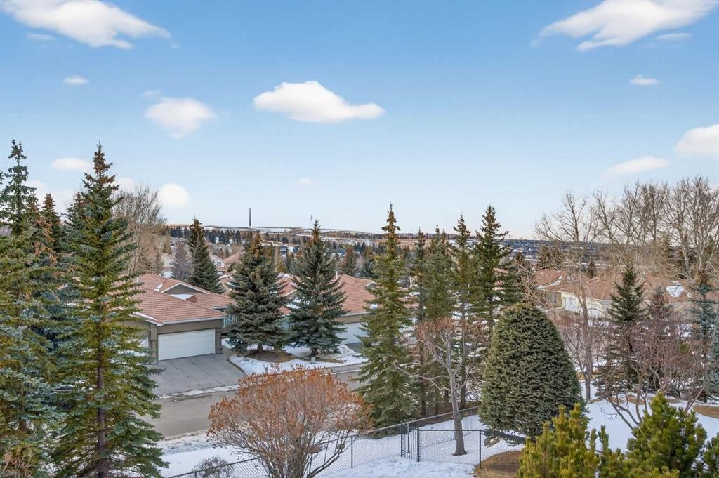 255 Hamptons Terrace Nw, Calgary, AB - Outdoor With View