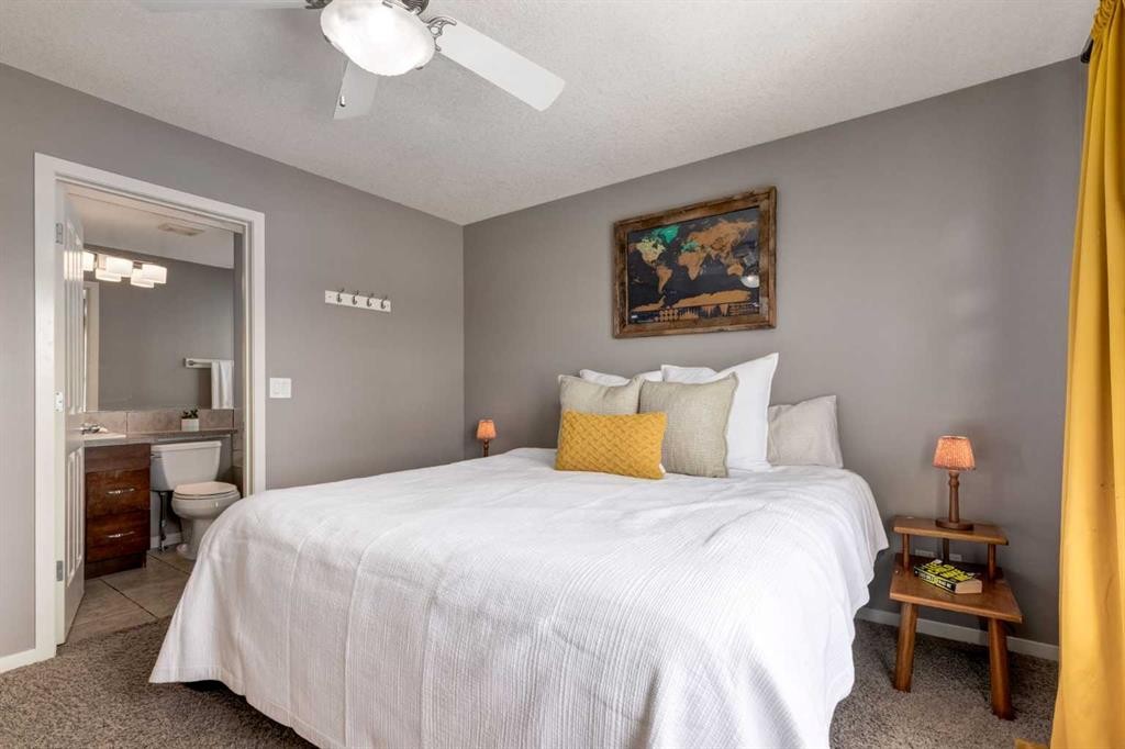 138 Cranberry Place Se, Calgary, AB - Indoor Photo Showing Bedroom