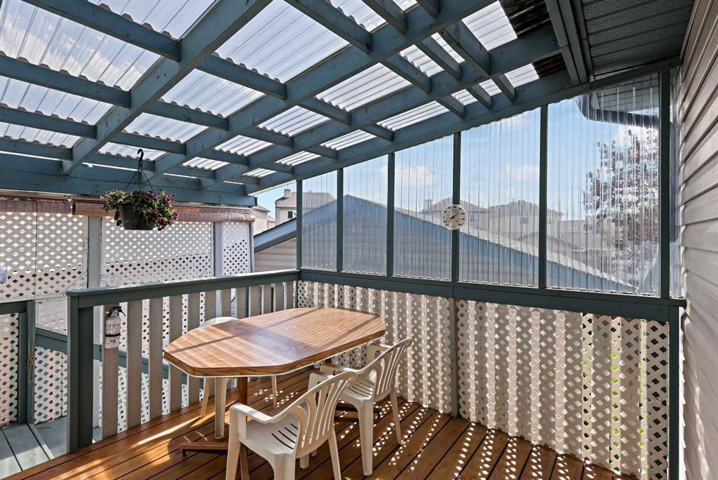 272 Saddlemead Road Ne, Calgary, AB - Outdoor