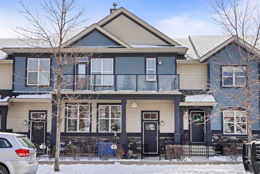 237 Mckenzie Towne Link Se, Calgary, AB - Outdoor With Facade