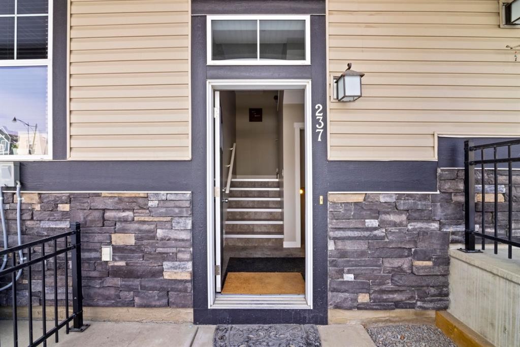 237 Mckenzie Towne Link Se, Calgary, AB - Outdoor With Exterior