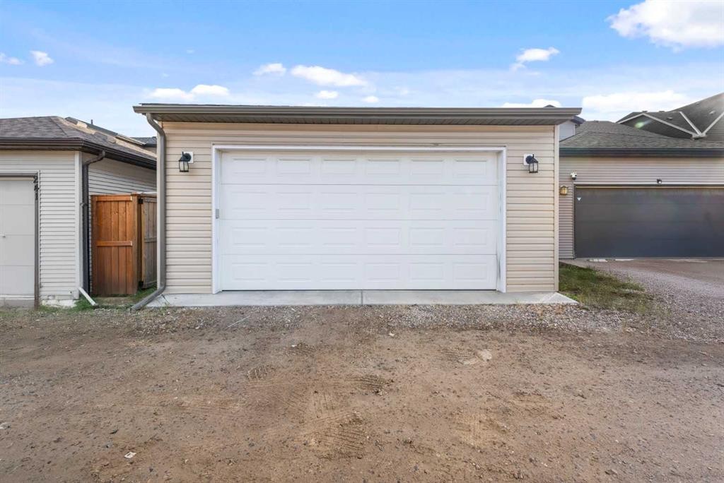 237 Walden Parade Se, Calgary, AB - Outdoor With Exterior