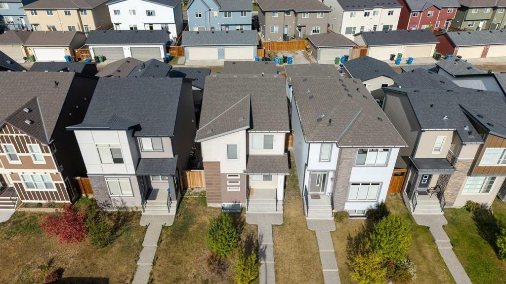 237 Walden Parade Se, Calgary, AB - With Facade