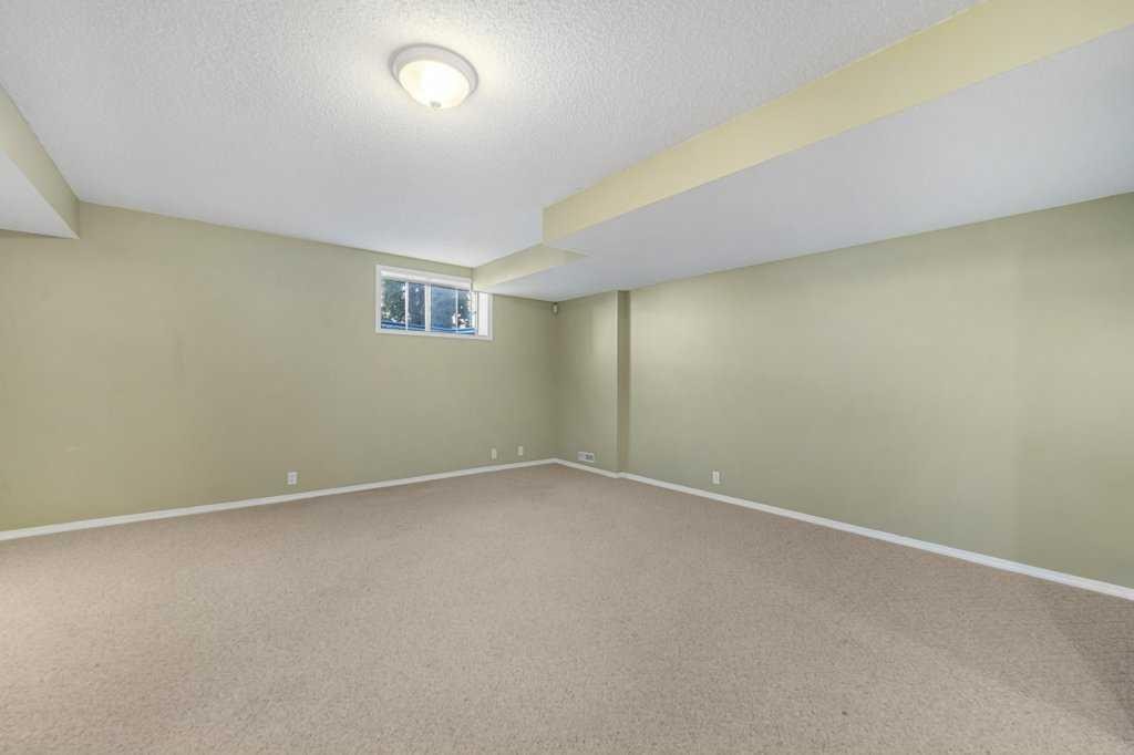 58 Chaparral Close Se, Calgary, AB - Indoor