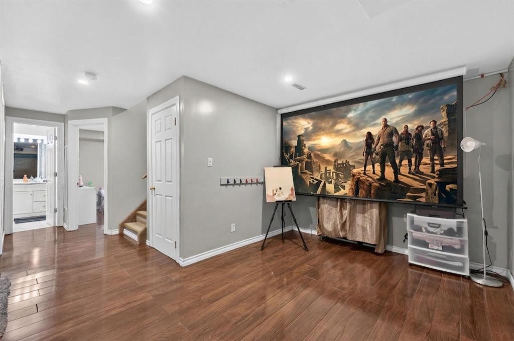 14 Hidden Ranch Hill Nw, Calgary, AB - Indoor Photo Showing Other Room