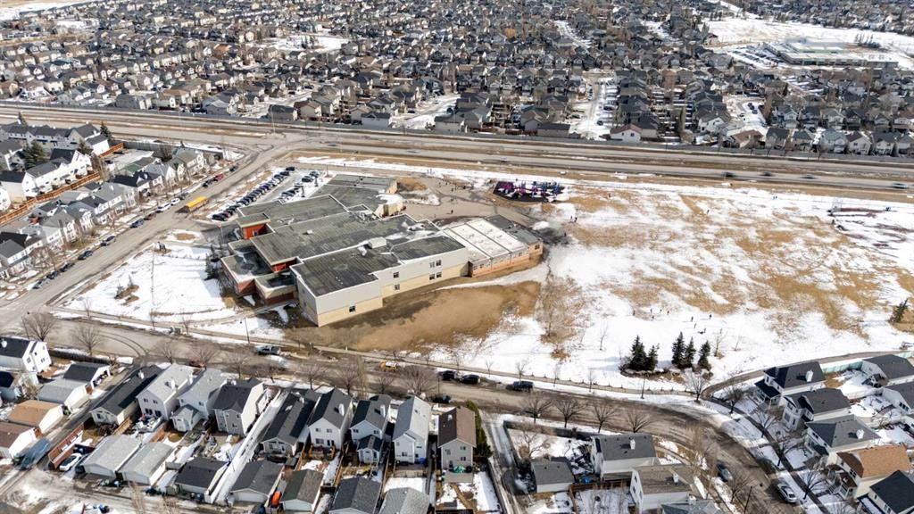 138 Prestwick Circle Se, Calgary, AB - Outdoor With View