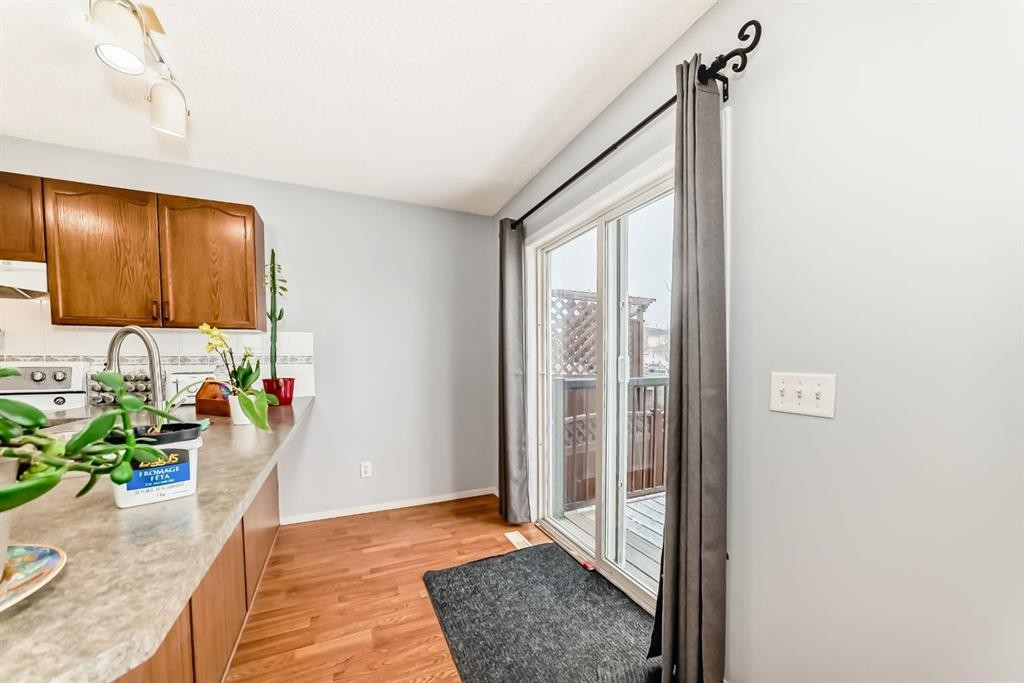 835 Westmount Drive, Strathmore, AB - Indoor