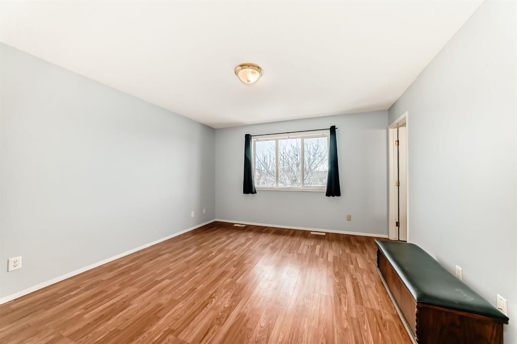 835 Westmount Drive, Strathmore, AB - Indoor Photo Showing Other Room