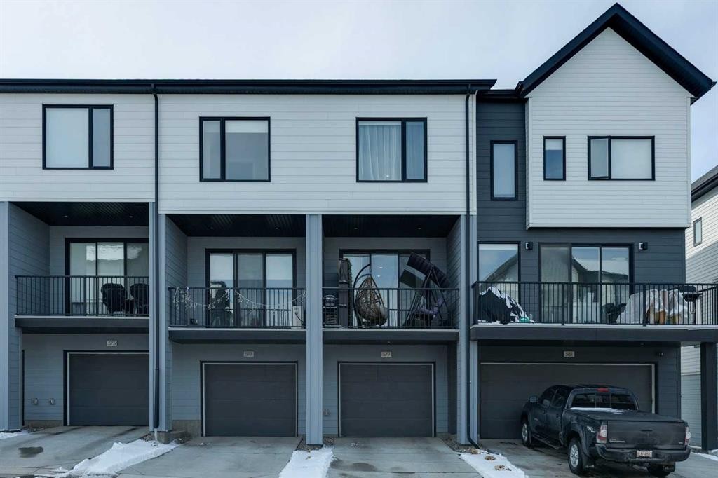 579 Evanston Link, Calgary, AB - Outdoor With Balcony