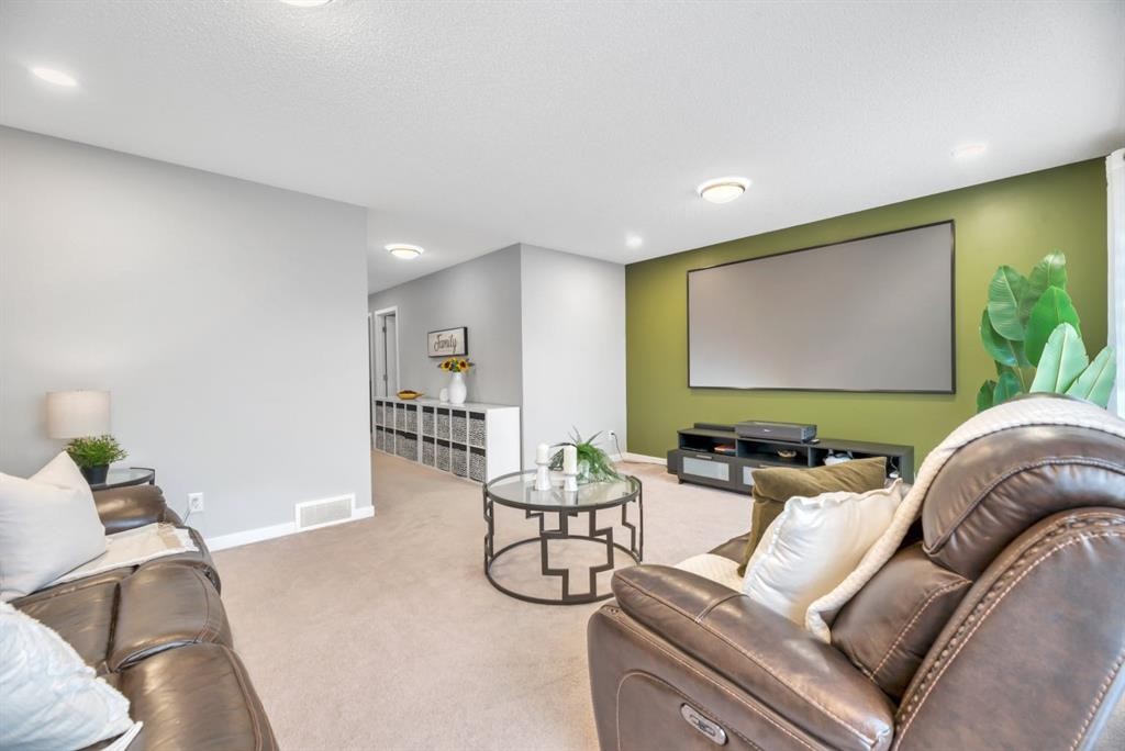 63 Walgrove Way Se, Calgary, AB - Indoor