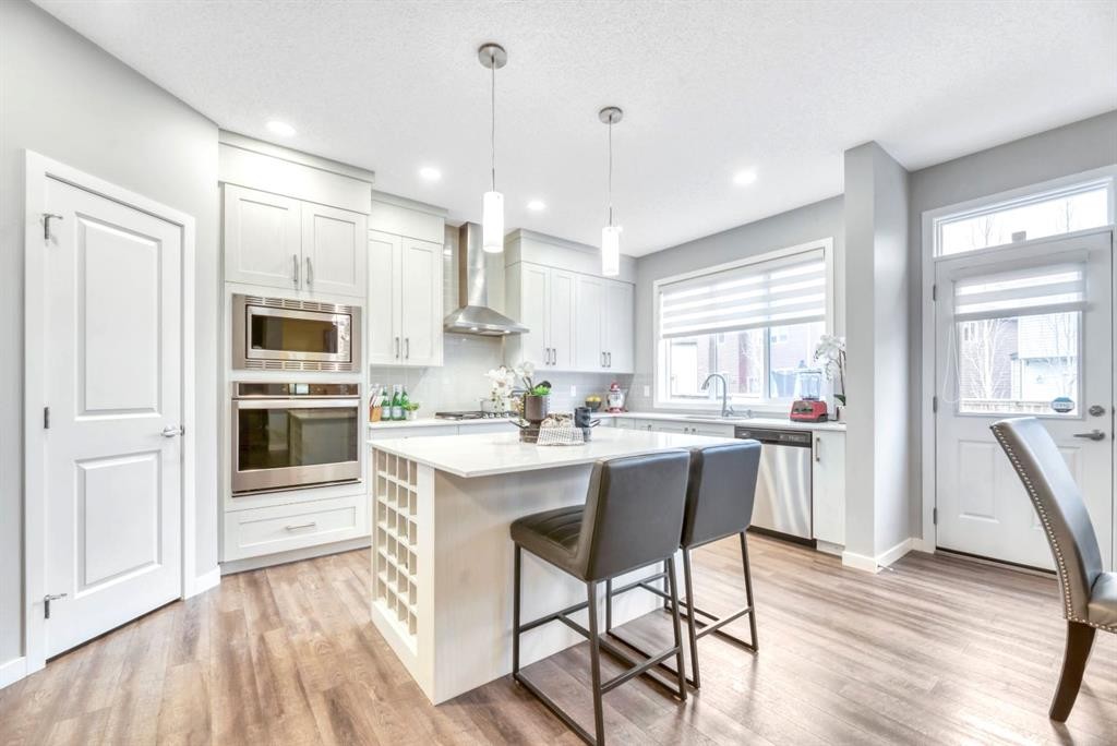 63 Walgrove Way Se, Calgary, AB - Indoor Photo Showing Kitchen With Upgraded Kitchen