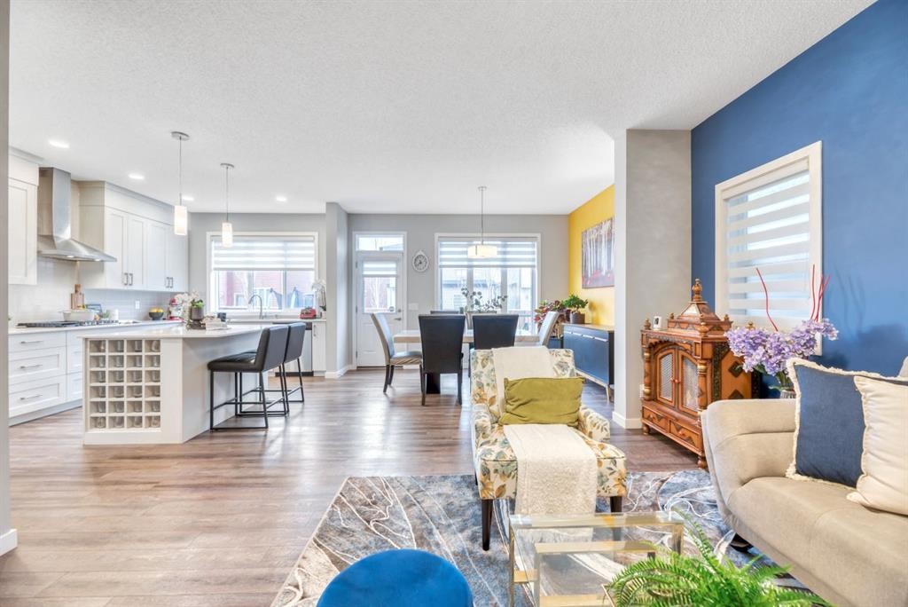 63 Walgrove Way Se, Calgary, AB - Indoor Photo Showing Other Room