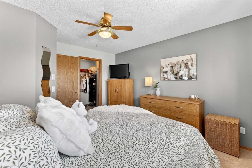 245 Millview Green Sw, Calgary, AB - Indoor Photo Showing Bedroom