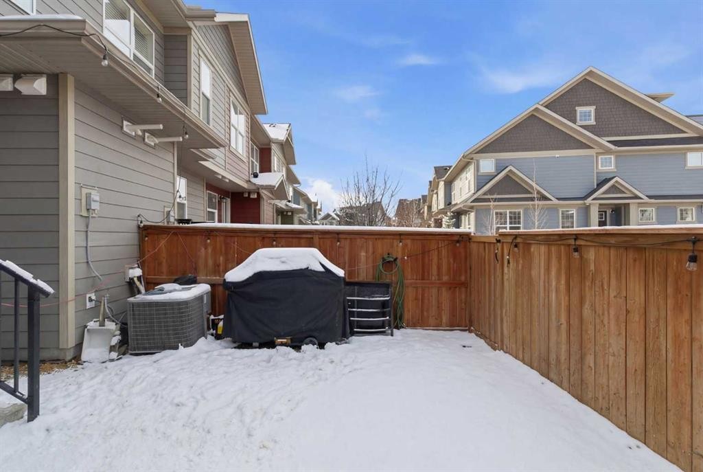 479 Cranbrook Square Se, Calgary, AB - Outdoor With Exterior