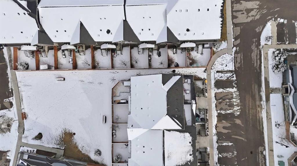 479 Cranbrook Square Se, Calgary, AB -