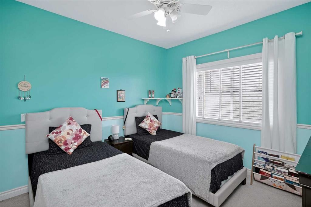 207 Strathmore Lakes Bend, Strathmore, AB - Indoor Photo Showing Bedroom