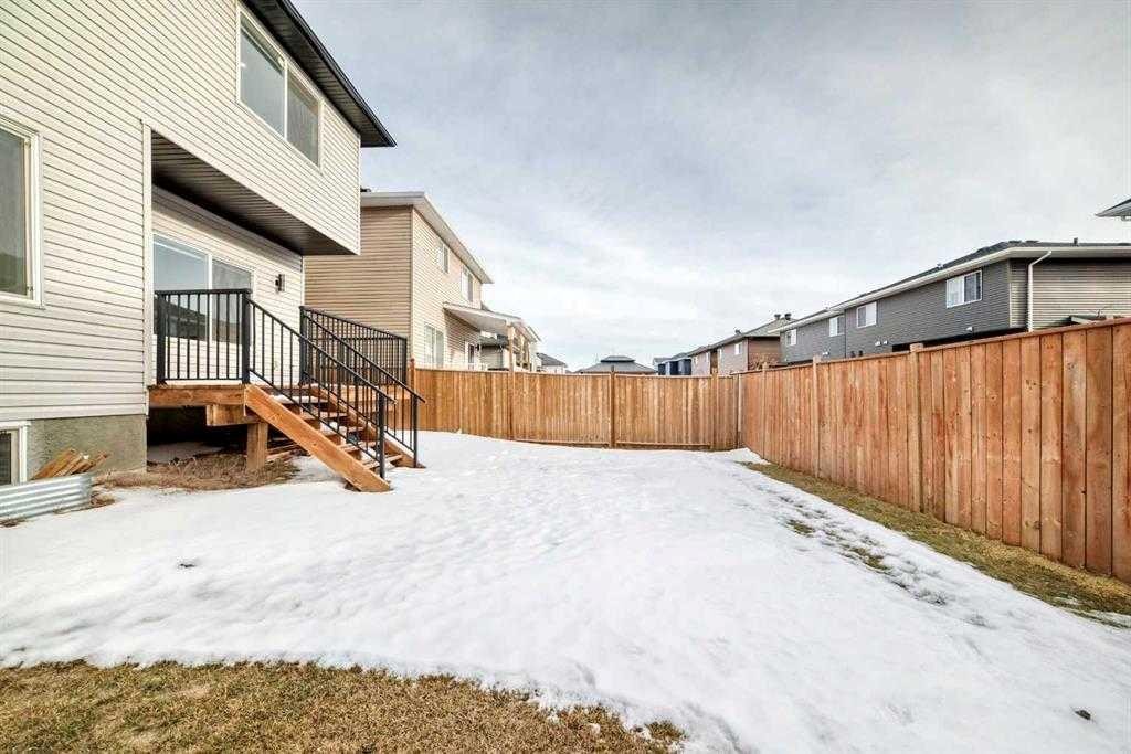 772 Edgefield Crescent, Strathmore, AB - Outdoor With Exterior