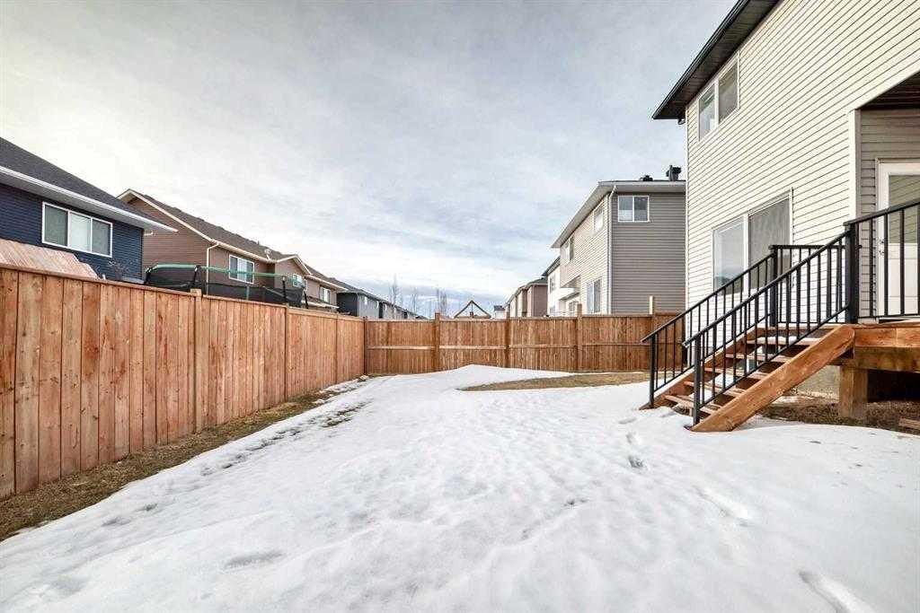 772 Edgefield Crescent, Strathmore, AB - Outdoor With Exterior